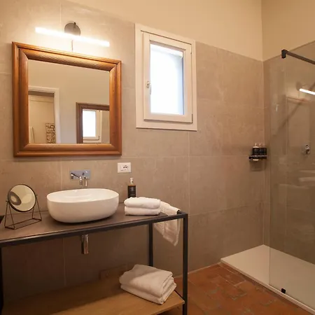 Ca' Bianca Tuscany Relais * Siena