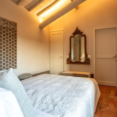 Ca' Bianca Tuscany Relais Country house *