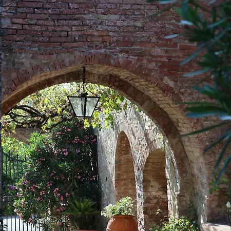 Ca' Bianca Tuscany Relais Siena