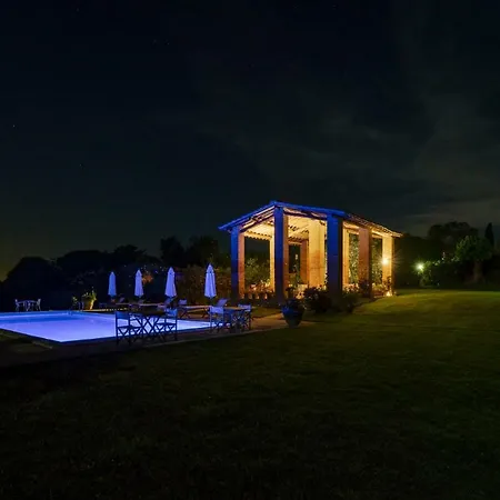 Ca' Bianca Tuscany Relais * Siena