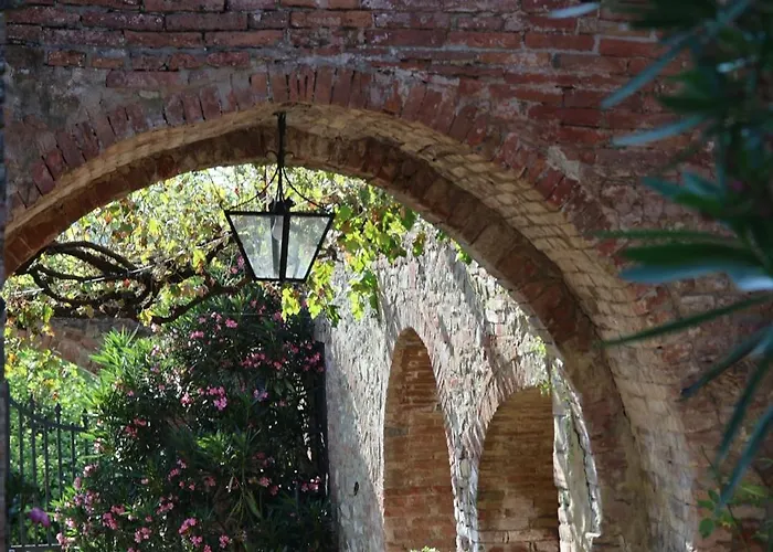 Ca' Bianca Tuscany Relais Сієна