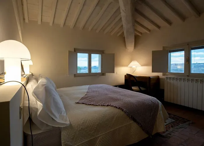 Ca' Bianca Tuscany Relais * Сієна